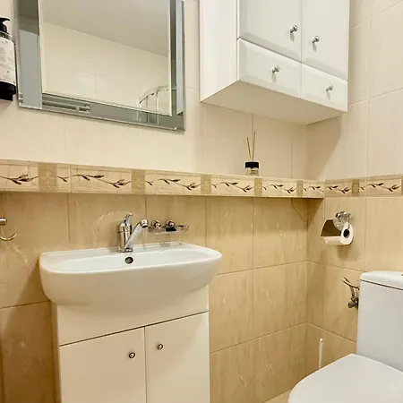 Al-dom Marjonas Zielone Tarasy شقة